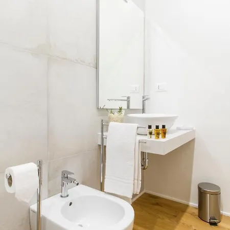 Getthekey San Vitale Apartment *